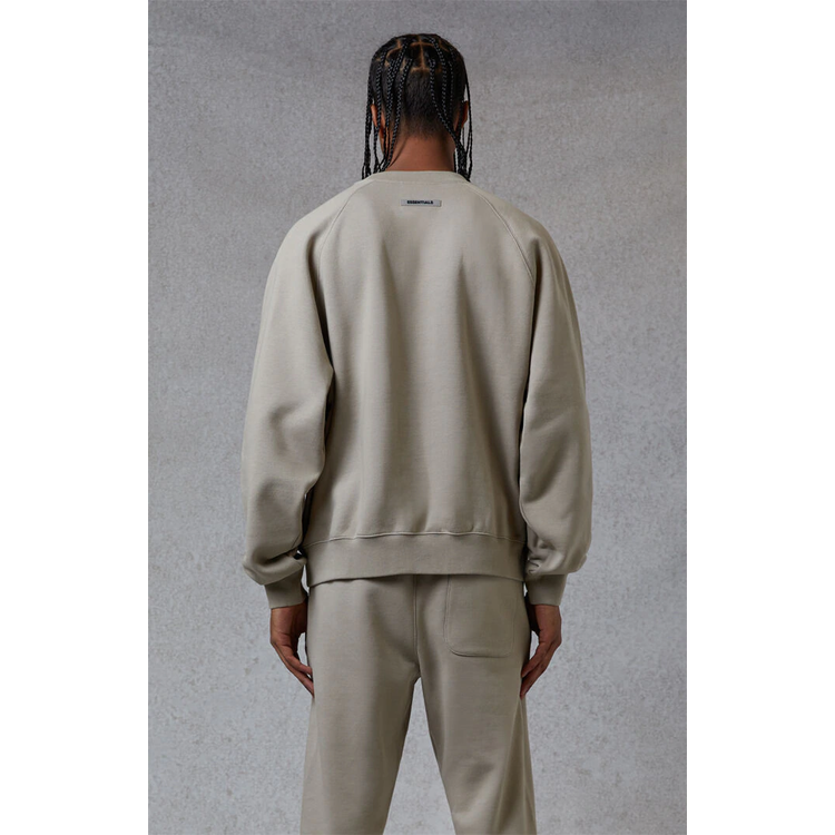 FEAR OF GOD ESSENTIALS 3D Sweater in Olive